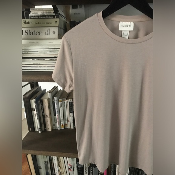 NWOT H&M Move Neutral Taupe Soft Viscose Crew Neck Tee S - Picture 7 of 12